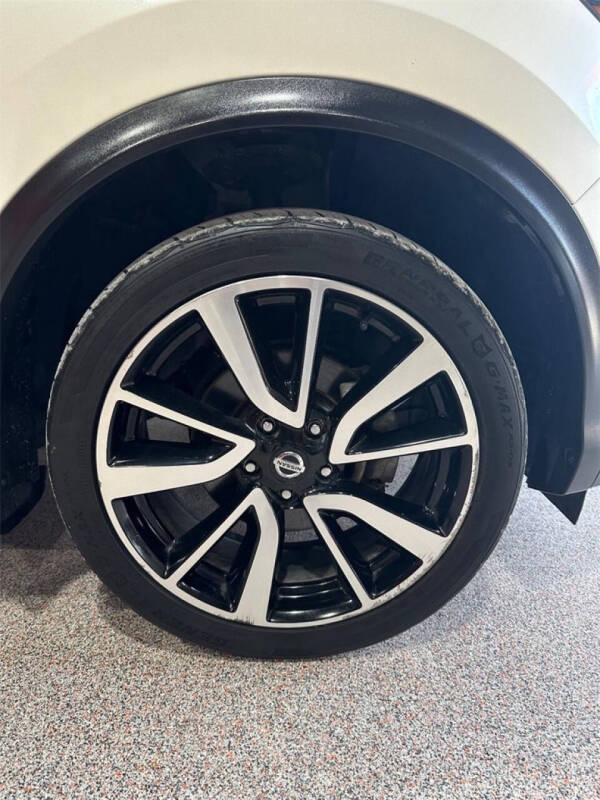 2017 Nissan Rogue Sport SL