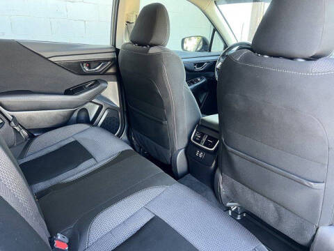 2024 Subaru Outback Premium
