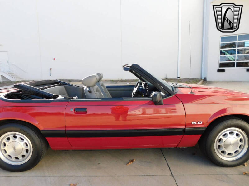 1989 Ford Mustang LX 5.0