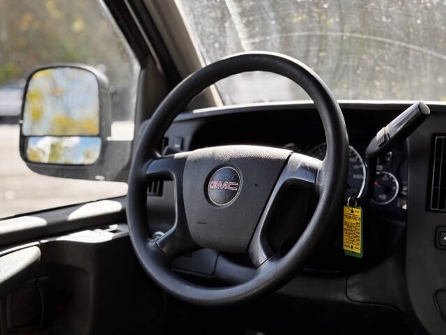 2015 GMC Savana 2500