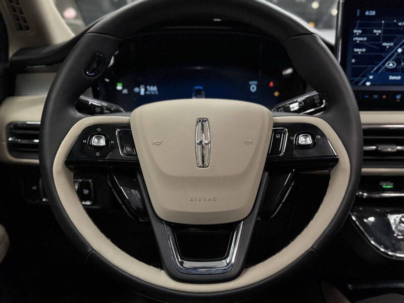 2025 Lincoln Corsair Premiere