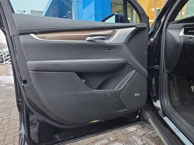 2023 Cadillac XT6 Sport