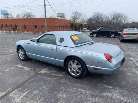 2004 Ford Thunderbird Deluxe