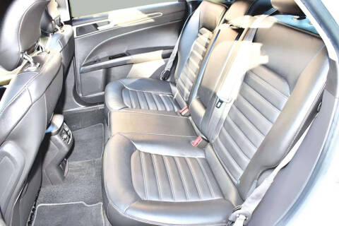 2014 Ford Fusion Hybrid SE