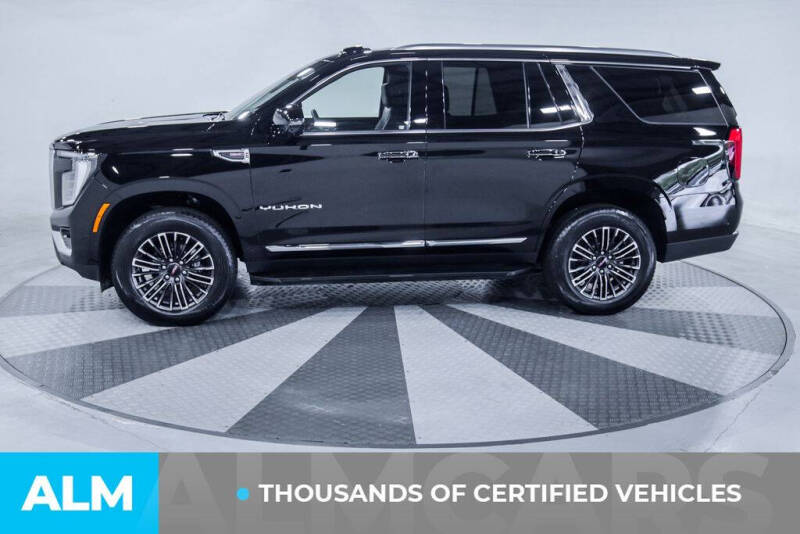 2025 GMC Yukon Elevation