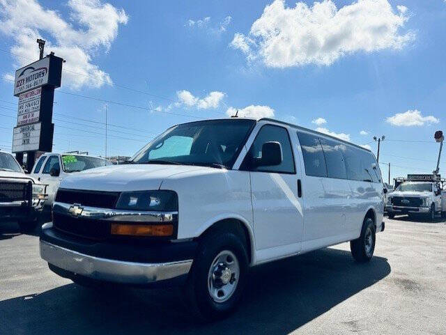 2015 Chevrolet Express LT 3500