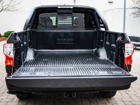 2024 Nissan Titan SV