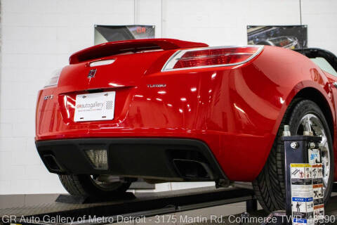 2009 Saturn SKY Red Line