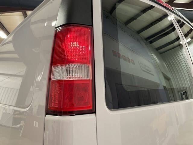 2023 Chevrolet Express 2500