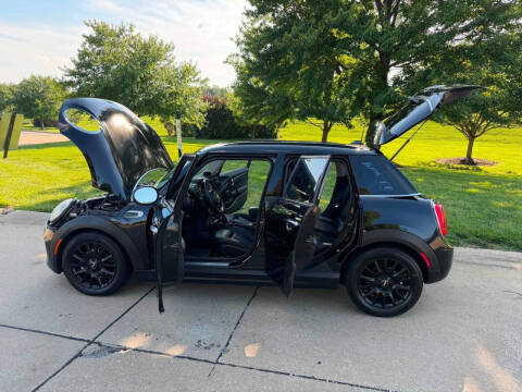 2015 MINI Hardtop 4 Door Cooper