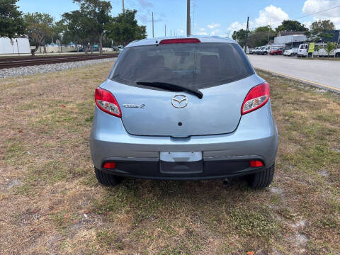 2013 Mazda MAZDA2 Sport