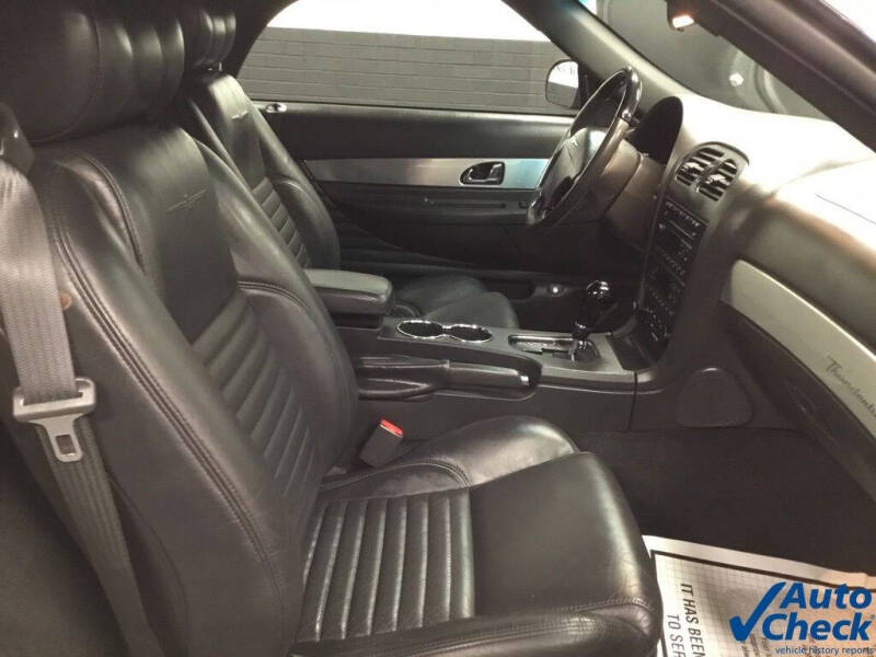 2002 Ford Thunderbird Deluxe