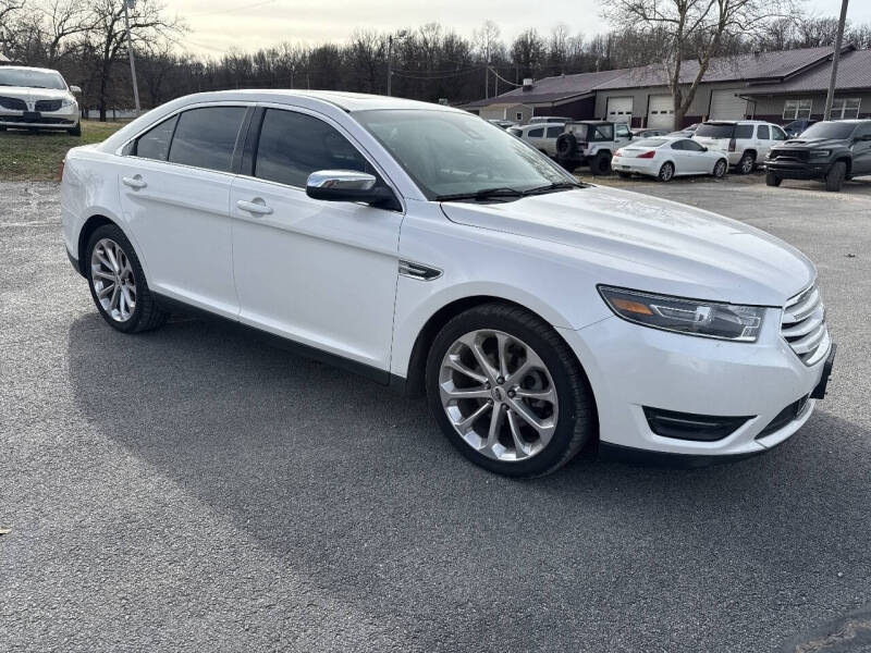 2017 Ford Taurus Limited