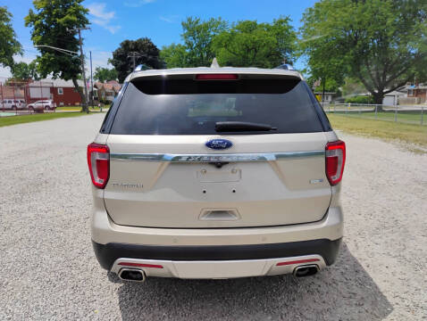2017 Ford Explorer Platinum