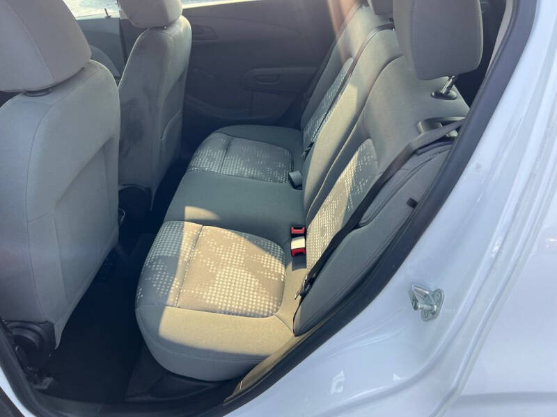 2016 Chevrolet Sonic LS Auto