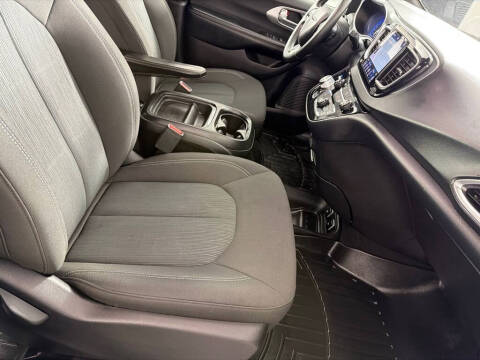 2018 Chrysler Pacifica Touring Plus