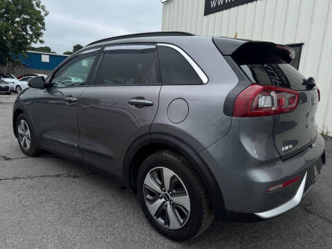 2017 Kia Niro EX