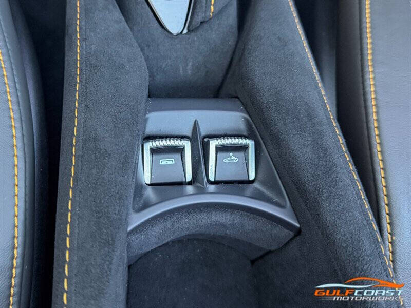 2022 McLaren 720S Spider