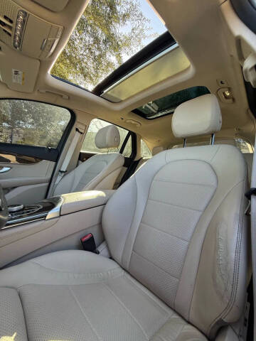 2017 Mercedes-Benz GLC GLC 300