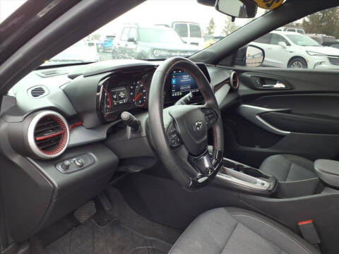 2025 Chevrolet Trax RS