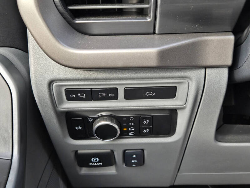 2024 Ford F-150 Lightning XLT