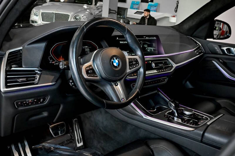 2022 BMW X7 xDrive40i