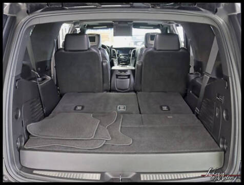 2018 Cadillac Escalade Platinum