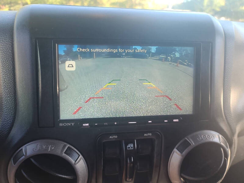 2013 Jeep Wrangler Unlimited Sport