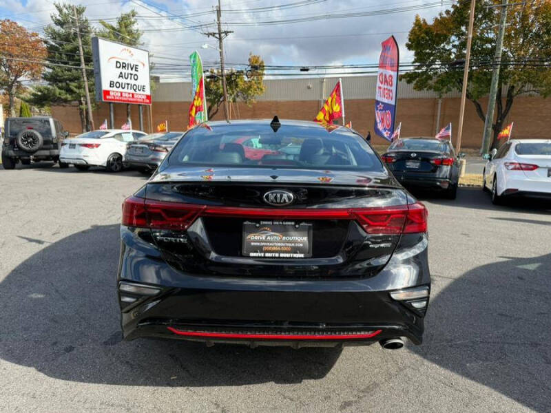 2021 Kia Forte GT Line