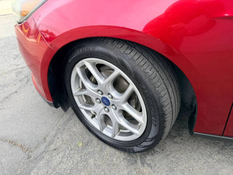 2015 Ford Focus SE