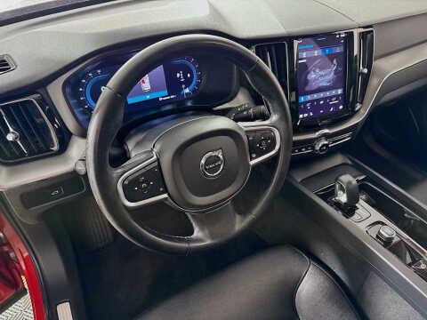 2023 Volvo XC60 B5 Core