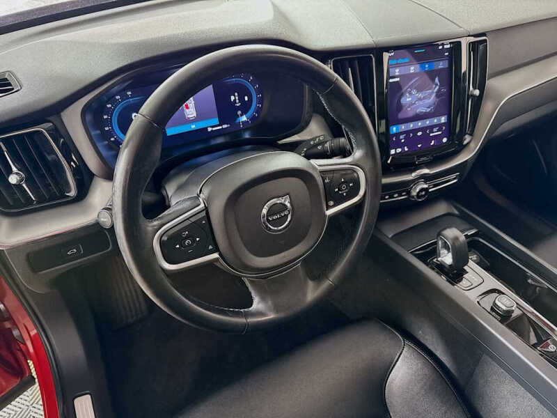 2023 Volvo XC60 B5 Core