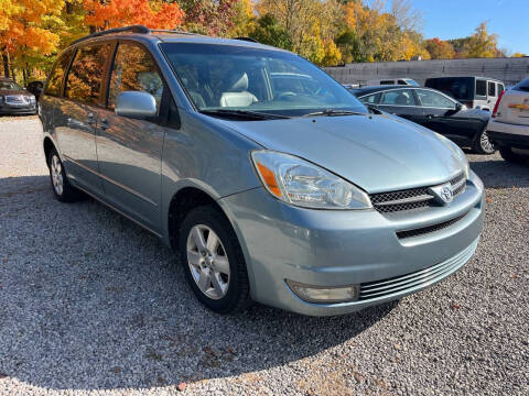 2004 Toyota Sienna for sale at Renaissance Auto Network in Warrensville Heights OH