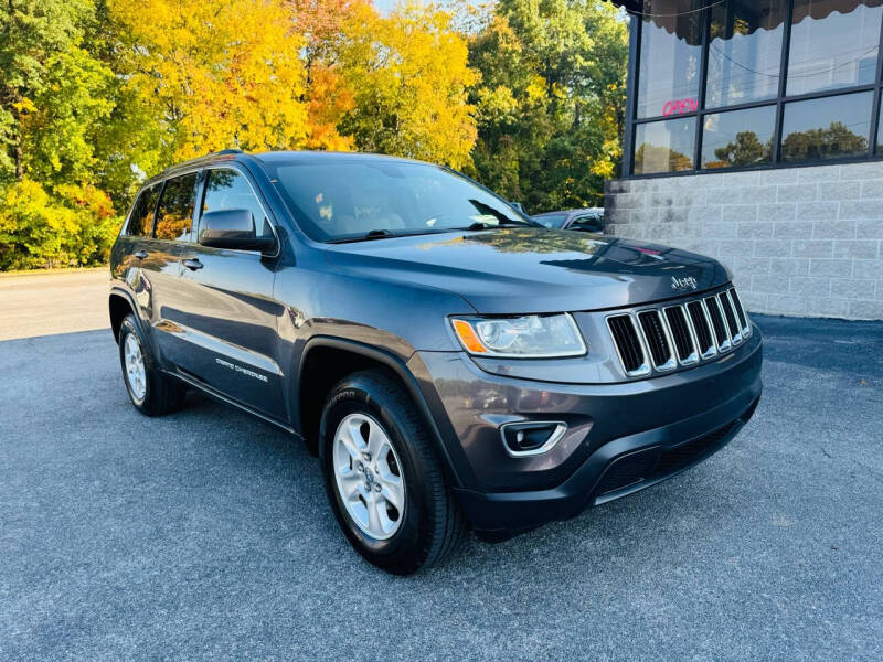 2016 Jeep Grand Cherokee Laredo E photo 4