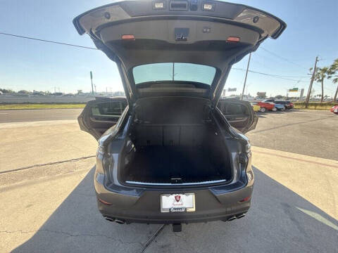 2024 Porsche Cayenne S Coupe