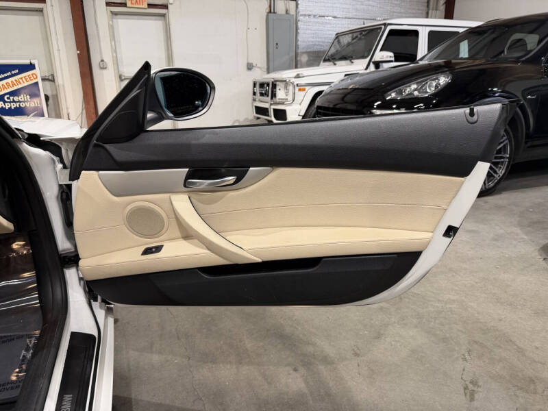 2010 BMW Z4 sDrive30i