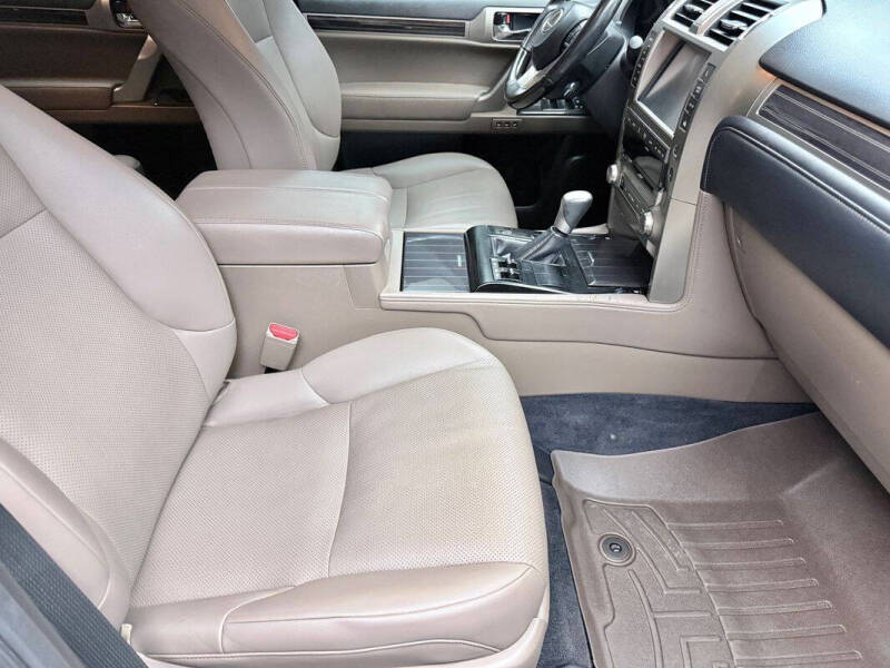 2020 Lexus GX 460