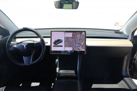 2019 Tesla Model 3 Standard Range Plus