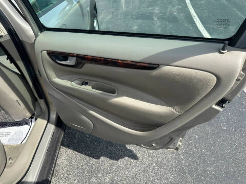 2005 Volvo XC70