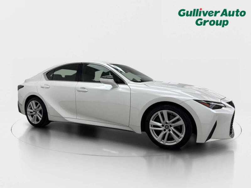 2023 Lexus IS 300
