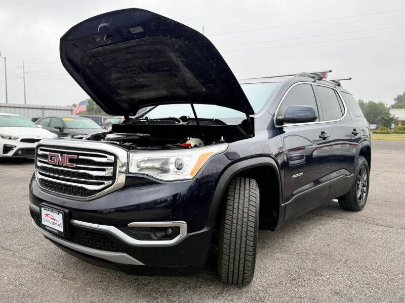 2017 GMC Acadia SLT-1
