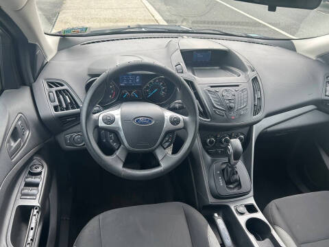 2014 Ford Escape S