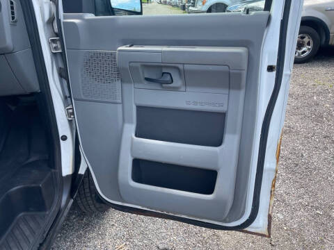 2012 Ford E-Series E-250