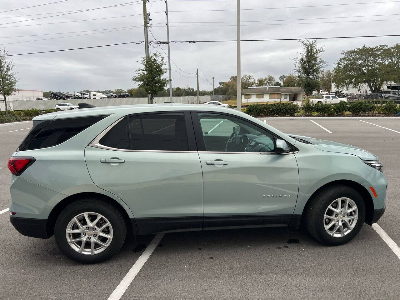 2022 Chevrolet Equinox LT photo 14