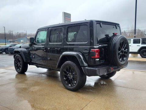 2025 Jeep Wrangler Sahara 4xe