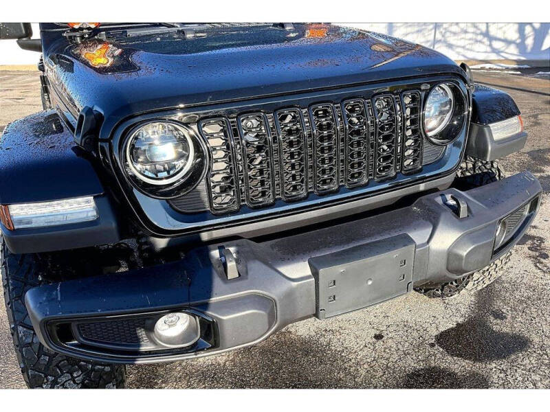 2024 Jeep Gladiator Willys