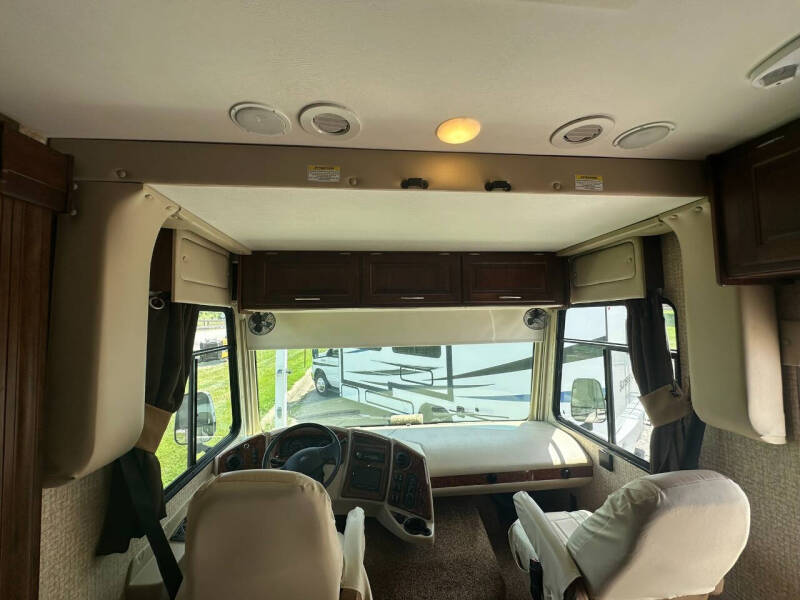 2016 Coachmen Mirada