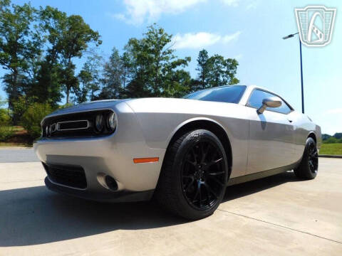 2015 Dodge Challenger SXT
