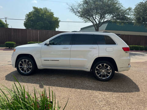 2020 Jeep Grand Cherokee Summit