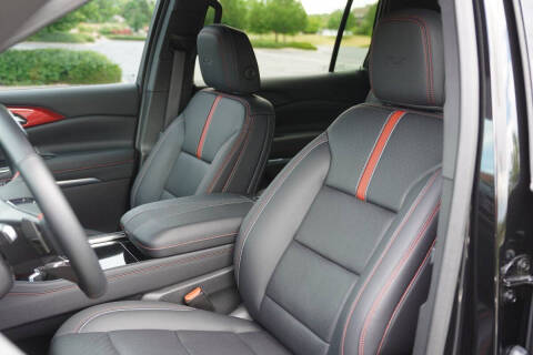 2025 Chevrolet Traverse RS